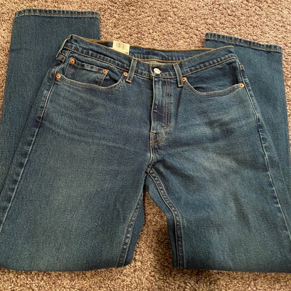 Levi’s Jeans - Picture 2 of 3